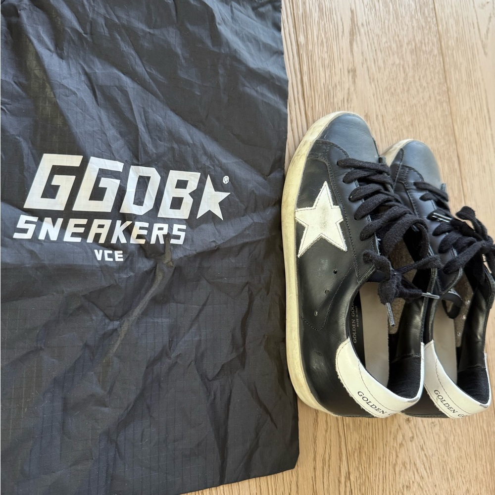 Golden Goose Size 35